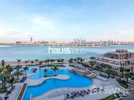 4 Bedroom Apartment for sale at Balqis Residence, Palm Jumeirah