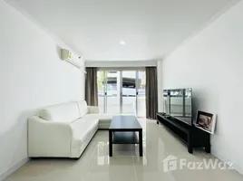 2 chambre Appartement à louer à , Phra Khanong