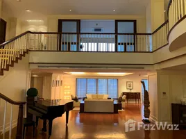 4 Habitación Departamento en alquiler en Las Colinas, Khlong Toei Nuea