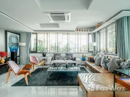 4 Bedroom Penthouse for sale at Baan Piya Sathorn, Thung Mahamek, Sathon, Bangkok
