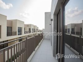 4 спален Вилла на продажу в Parkside 1, EMAAR South