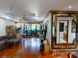 2 Bedroom Apartment for sale at Supreme Ville, Thung Mahamek, Sathon