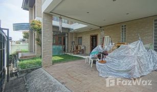 4 Bedrooms House for sale in Phlapphla, Bangkok Mahadthai 1 Garden