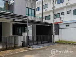 ทาวน์เฮ้าส์ 3 ห้องนอน ให้เช่า ในโครงการ มาลาดา เมซ , สันผักหวาน