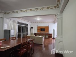 อพาร์ทเม้นท์ 3 ห้องนอน ให้เช่า ในโครงการ ไฮดอน อพาร์ทเม้นท์, คลองเตย