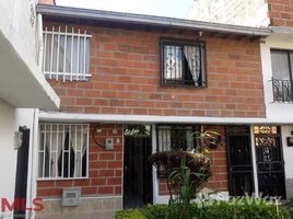2 Habitación Casa for sale in Colombia, Medellín, Antioquia, Colombia