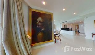 曼谷 Khlong Toei Nuea Royce Private Residences 4 卧室 公寓 售 