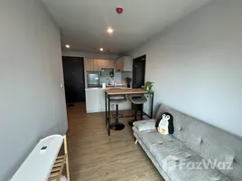 คอนโด 2 ห้องนอน ให้เช่า ในโครงการ นิว อีโว อารีย์, สามเสนใน