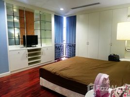 2 Bedroom Condo for rent at Baan Somthavil, Lumphini