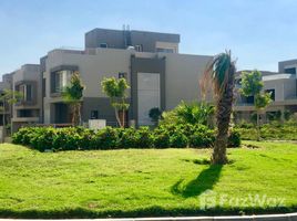 4 Bedroom Apartment for sale at Palm Hills WoodVille, Al Wahat Road, 6 October City