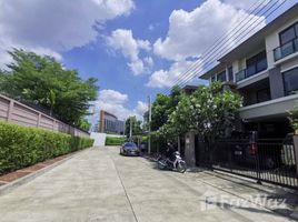 5 Bedroom Villa for rent at Passorn Songprapa, Don Mueang, Don Mueang, Bangkok