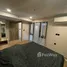 1 chambre Condominium à louer à , Rong Mueang