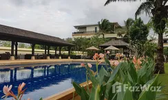 图片 3 of the Communal Pool at Chom Tawan Villa