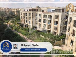 Hadayek Al Mohandessin で売却中 3 ベッドルーム アパート, 4th District