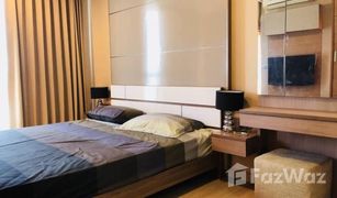 1 Bedroom Condo for sale in Si Lom, Bangkok Life At Sathorn 10