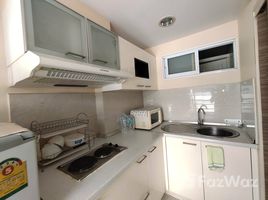 Студия Кондо в аренду в Lumpini Suite Sukhumvit 41, Khlong Tan Nuea, Щаттхана, Бангкок, Таиланд