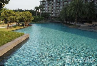Fotos 3 of the Communal Pool at The Parkland Srinakarin Lakeside
