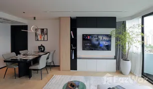 1 Bedroom Condo for sale in Khlong Toei, Bangkok Lake Avenue Sukhumvit 16