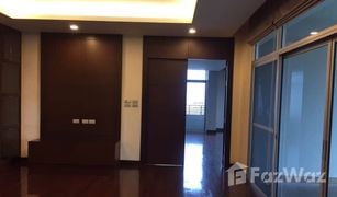 4 Bedrooms Apartment for sale in Thung Mahamek, Bangkok L6 Residence