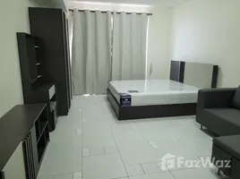 Studio Condo for rent at Supalai River Place, Bang Lamphu Lang, Khlong San