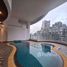 3 спален Кондо в аренду в Le Raffine Sukhumvit 24, Khlong Tan