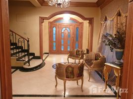 4 침실 Moon Land에서 판매하는 빌라, Sheikh Zayed Compounds, 셰이크 자이드시