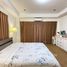 4 Schlafzimmer Reihenhaus zu vermieten in Thailand, Sam Sen Nok, Huai Khwang, Bangkok, Thailand