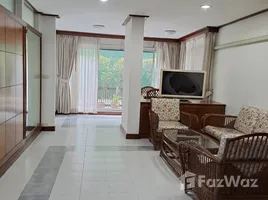 2 Habitación Apartamento en alquiler en CS Villa, Khlong Tan Nuea, Watthana