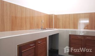 2 Bedrooms Townhouse for sale in Khu Khot, Pathum Thani Baan Romyen 2