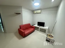 คอนโด 2 ห้องนอน ให้เช่า ในโครงการ สุขุมวิท ลิฟวิ่ง ทาวน์, คลองเตยเหนือ