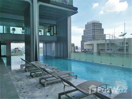 2 спален Кондо на продажу в Edge Sukhumvit 23, Khlong Toei Nuea