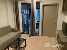 1 chambre Condominium à louer à , Huai Khwang