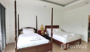 3 Bedrooms Townhouse for sale in Suthep, Chiang Mai 