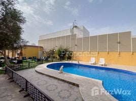 4 Schlafzimmer Villa zu verkaufen im Umm Al Sheif Villas, Umm Al Sheif