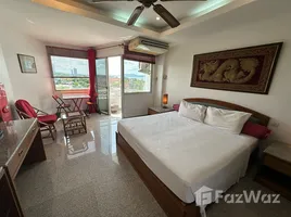 Studio Appartement zu verkaufen im Somphong Condotel, Na Chom Thian