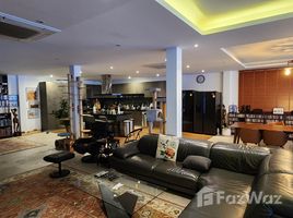 5 спален Дом for sale in Чернг Талай, Тхаланг, Чернг Талай