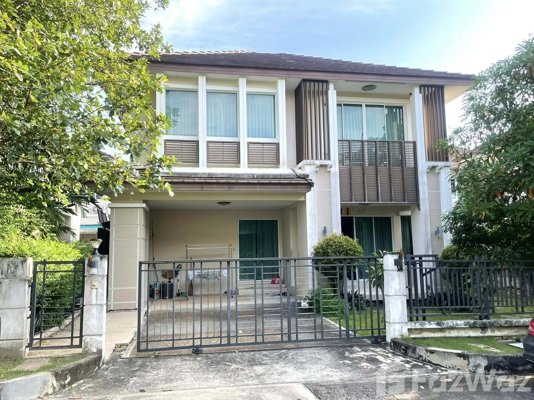 3 Bedroom House for sale at The Centro Onnut-Wongwaen — photo 1