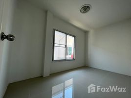 3 спален Дом for sale in Лат Крабанг, Бангкок, Lam Pla Thio, Лат Крабанг