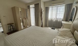 2 Bedrooms Condo for sale in Suriyawong, Bangkok Green Point Silom