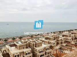 3 Bedroom Apartment for sale at Balqis Residence, Palm Jumeirah