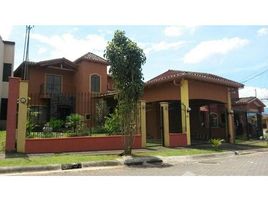 4 Habitación Casa for sale in Flores, Heredia, Flores