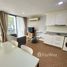 1 спален Кондо в аренду в D65 Condominium, Phra Khanong Nuea
