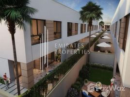 4 غرفة نوم فيلا للبيع في AZHA Community, Paradise Lakes Towers, Emirates City