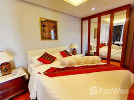 2 Bedrooms Condo for rent in Chang Khlan, Chiang Mai Twin Peaks