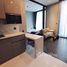 1 спален Квартира на продажу в The Esse at Singha Complex, Bang Kapi, Хуаи Кхщанг