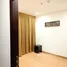 1 спален Кондо в аренду в Le Luk Condominium, Phra Khanong Nuea