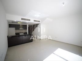 2 спален Вилла на продажу в Arabian Style, Al Reef Villas