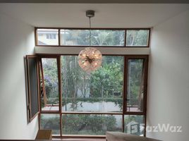 5 спален Дом for rent in The Emporium, Khlong Tan, Khlong Tan Nuea