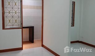 3 Bedrooms Townhouse for sale in Nong Khang Phlu, Bangkok 