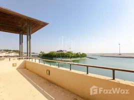 6 chambre Villa à vendre à Al Gurm Resort., Al Gurm